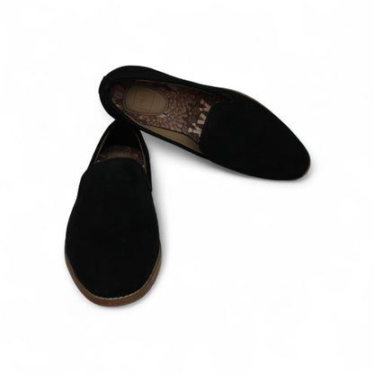 MumbaiLads Mens Kiaan K2 Slip-on Jutti Footwear Black Suede